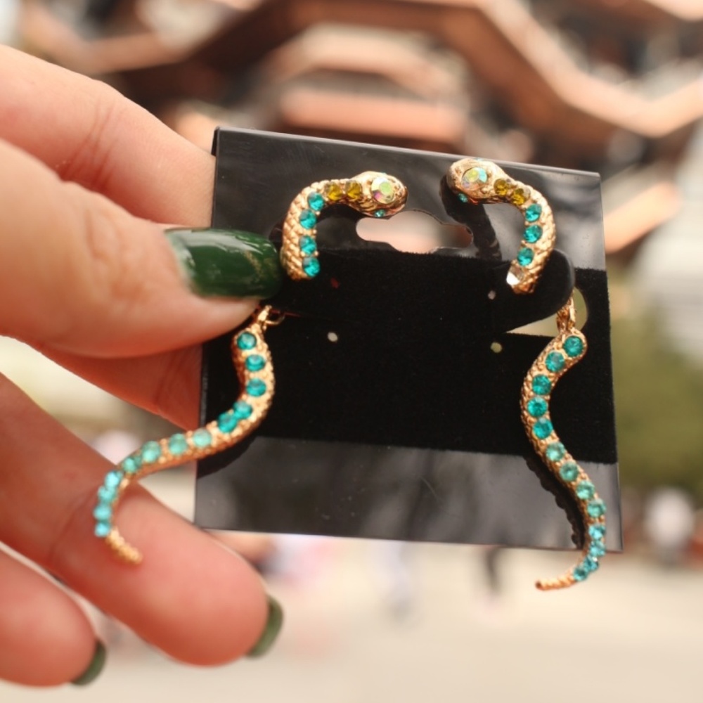 New Crystal Diamond SNAKE Dangle wild fun earrings - Picture 6 of 6